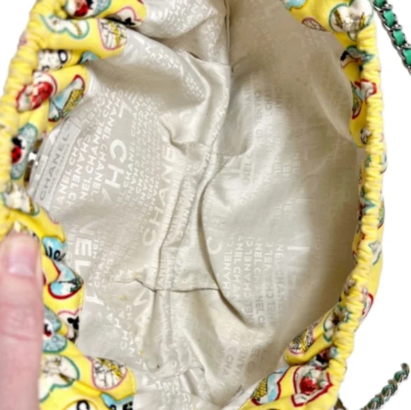 Authentic CHANEL Limited Edition 2006 Valentine Handbag Excellent Condition - Picture 5 of 7